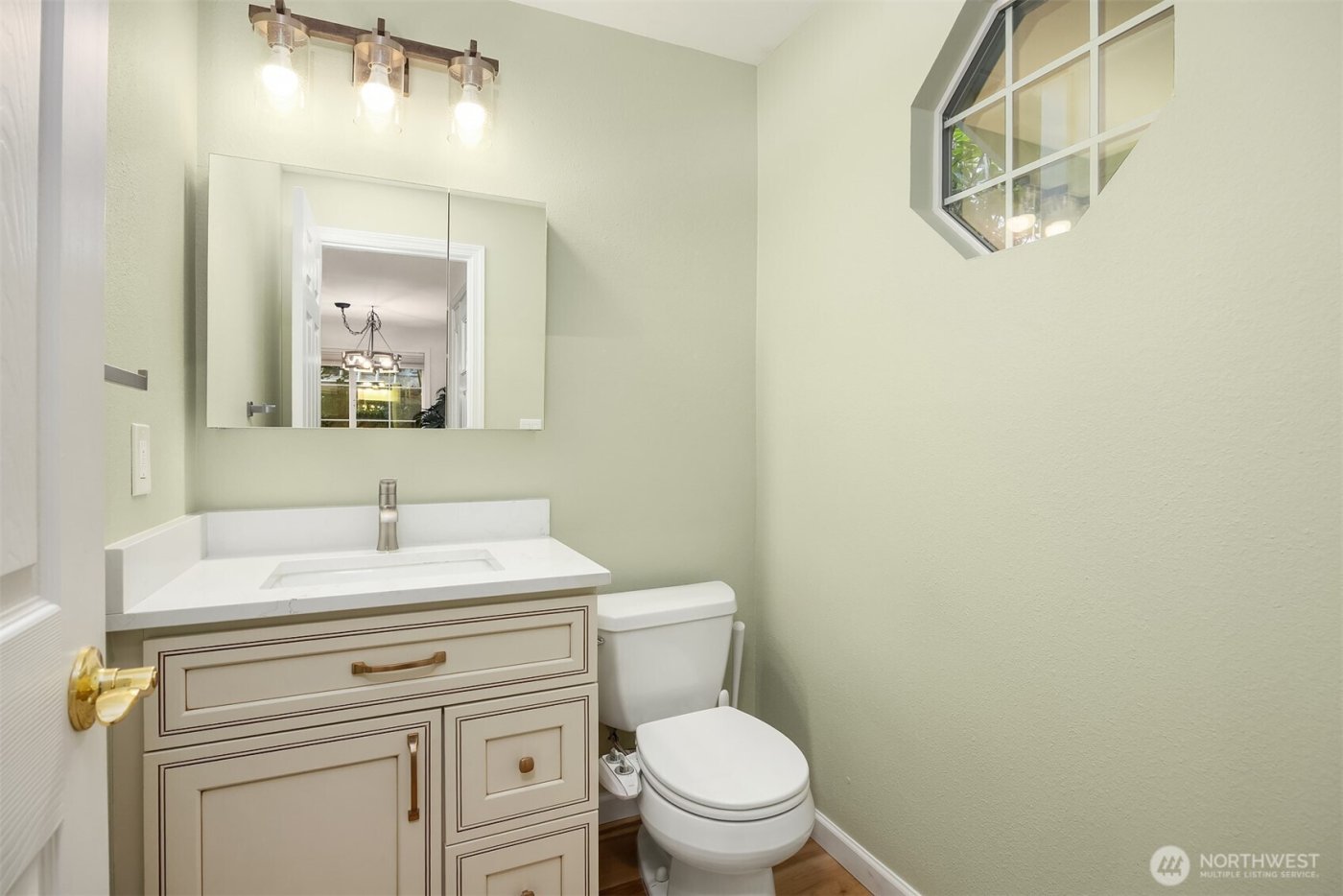 13812 NE 87th Street , Redmond, WA 98052