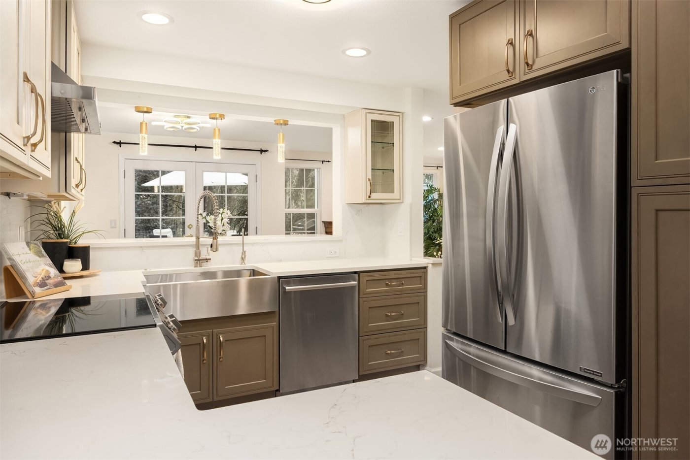 13812 NE 87th Street , Redmond, WA 98052