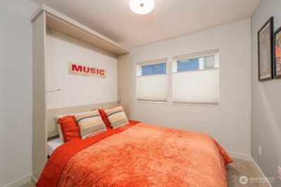 3015 61st Avenue SW #B, Seattle, WA 98116 - Photo 15