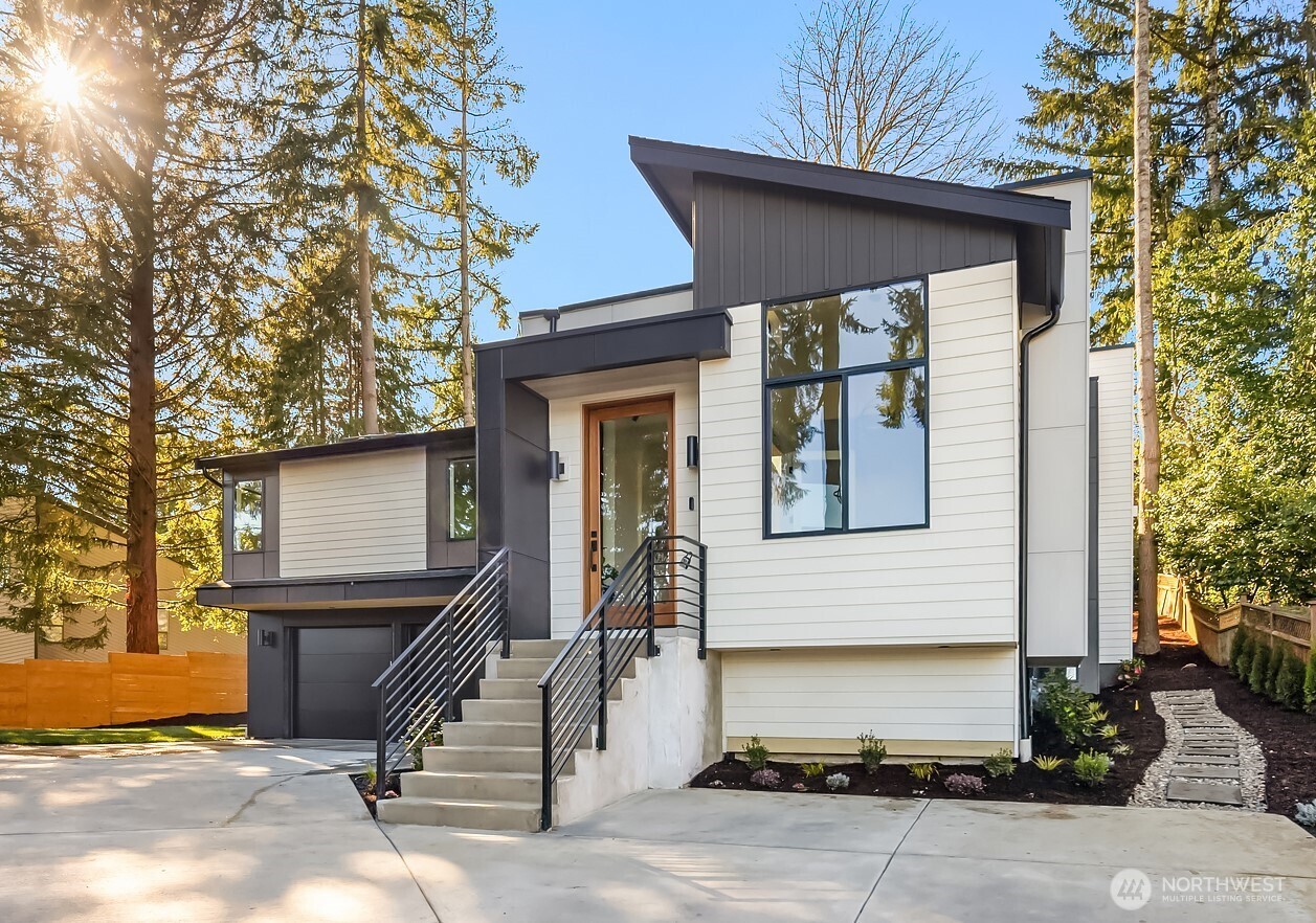 2109 129th Avenue SE, Bellevue, WA 98005