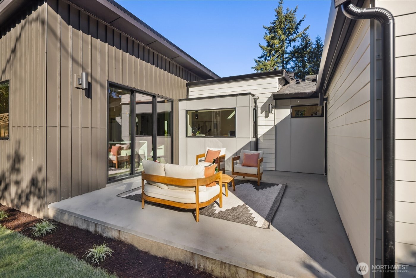 2109 129th Avenue SE, Bellevue, WA 98005