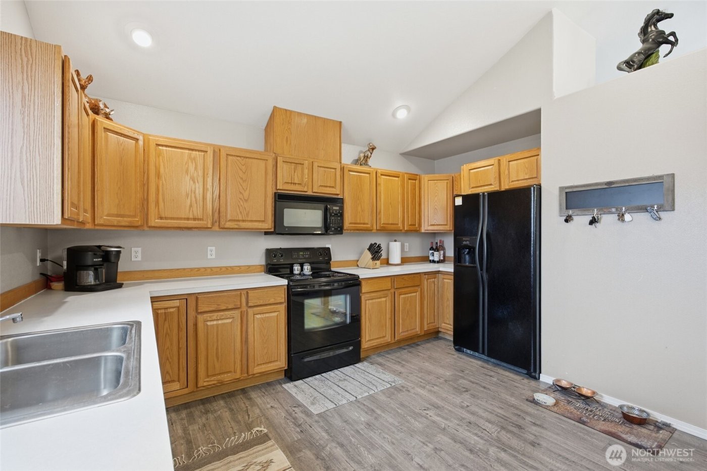 112 W Belmont Avenue , Moses Lake, WA 98837