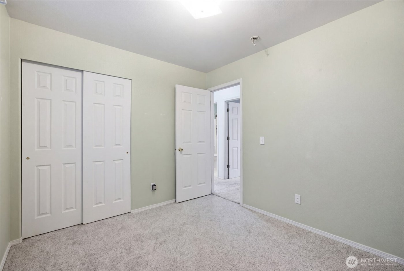 112 W Belmont Avenue , Moses Lake, WA 98837