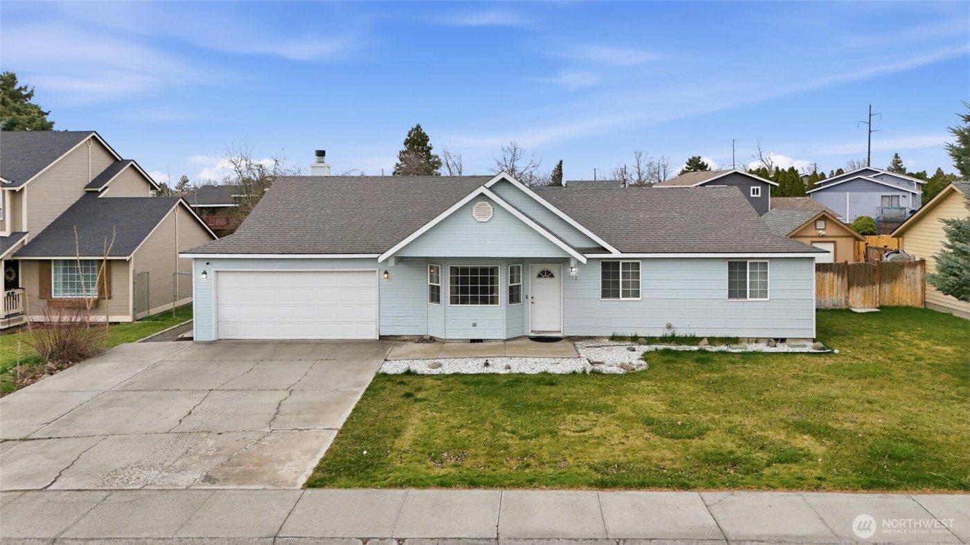 112 W Belmont Avenue , Moses Lake, WA 98837