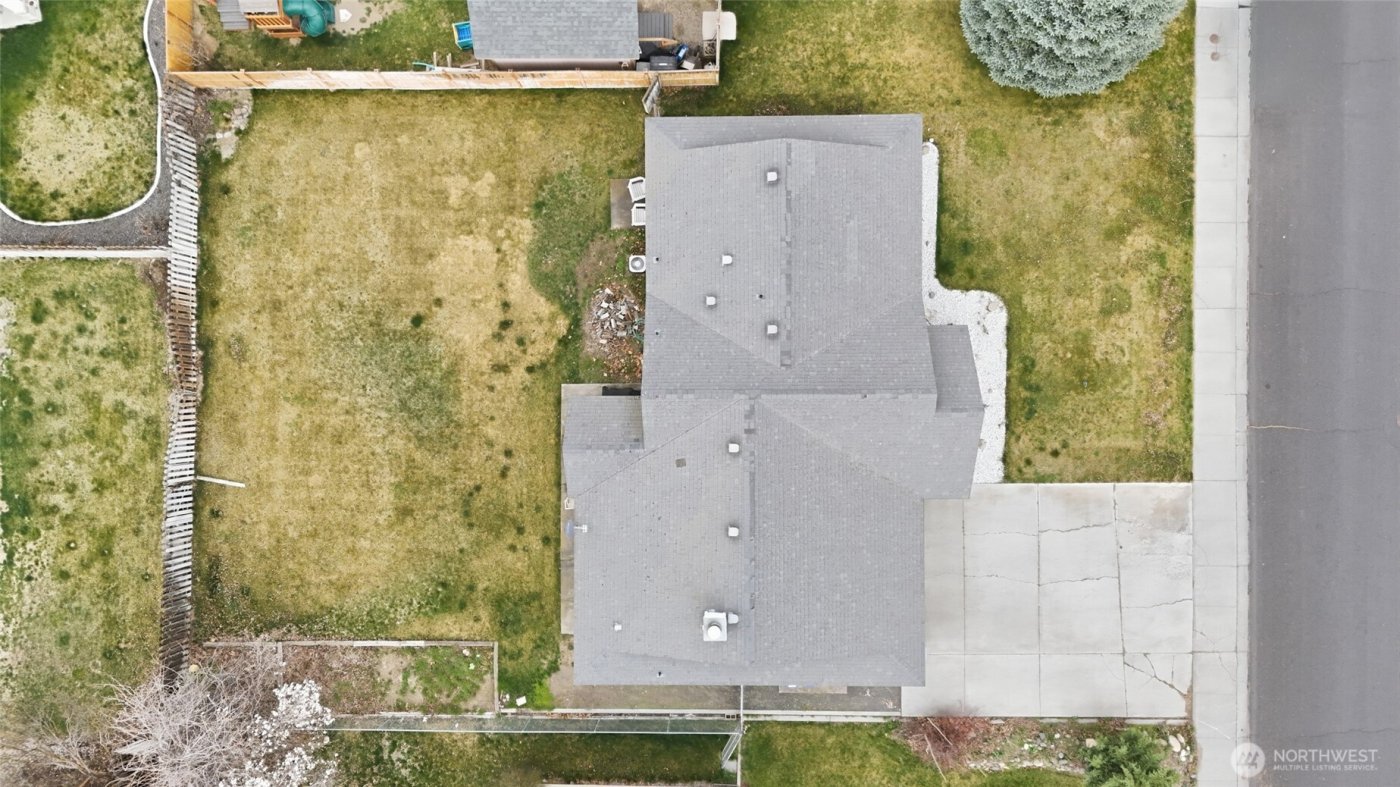 112 W Belmont Avenue , Moses Lake, WA 98837