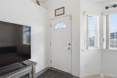 112 W Belmont Avenue , Moses Lake, WA 98837 - Photo 5