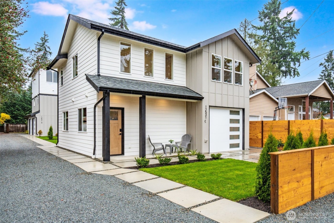 12531 25th Avenue NE #C, Seattle, WA 98125