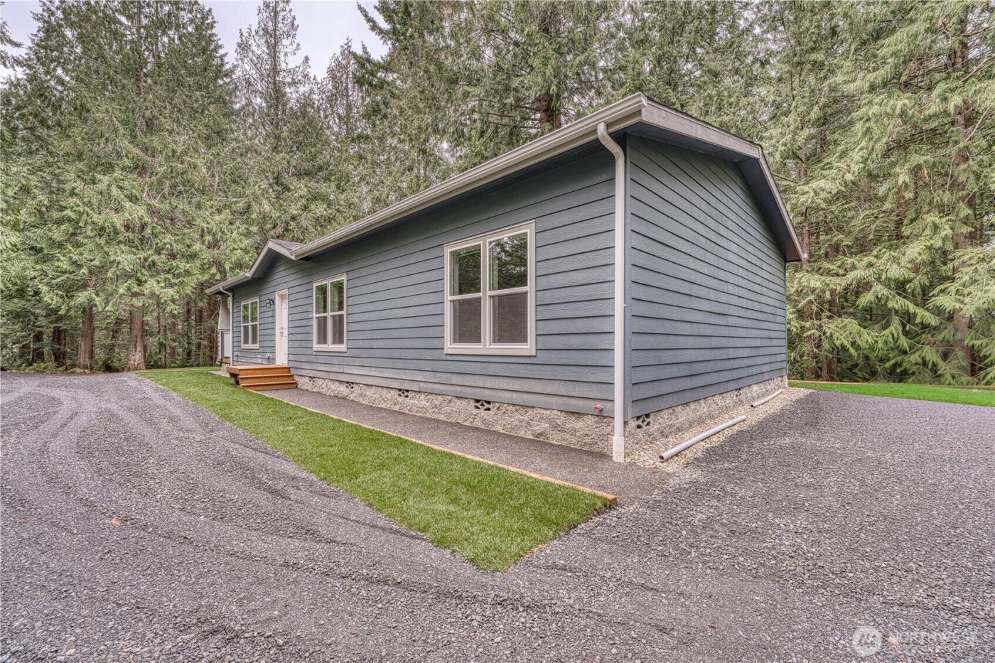 3897 Christine Lane NW, Bremerton, WA 98312