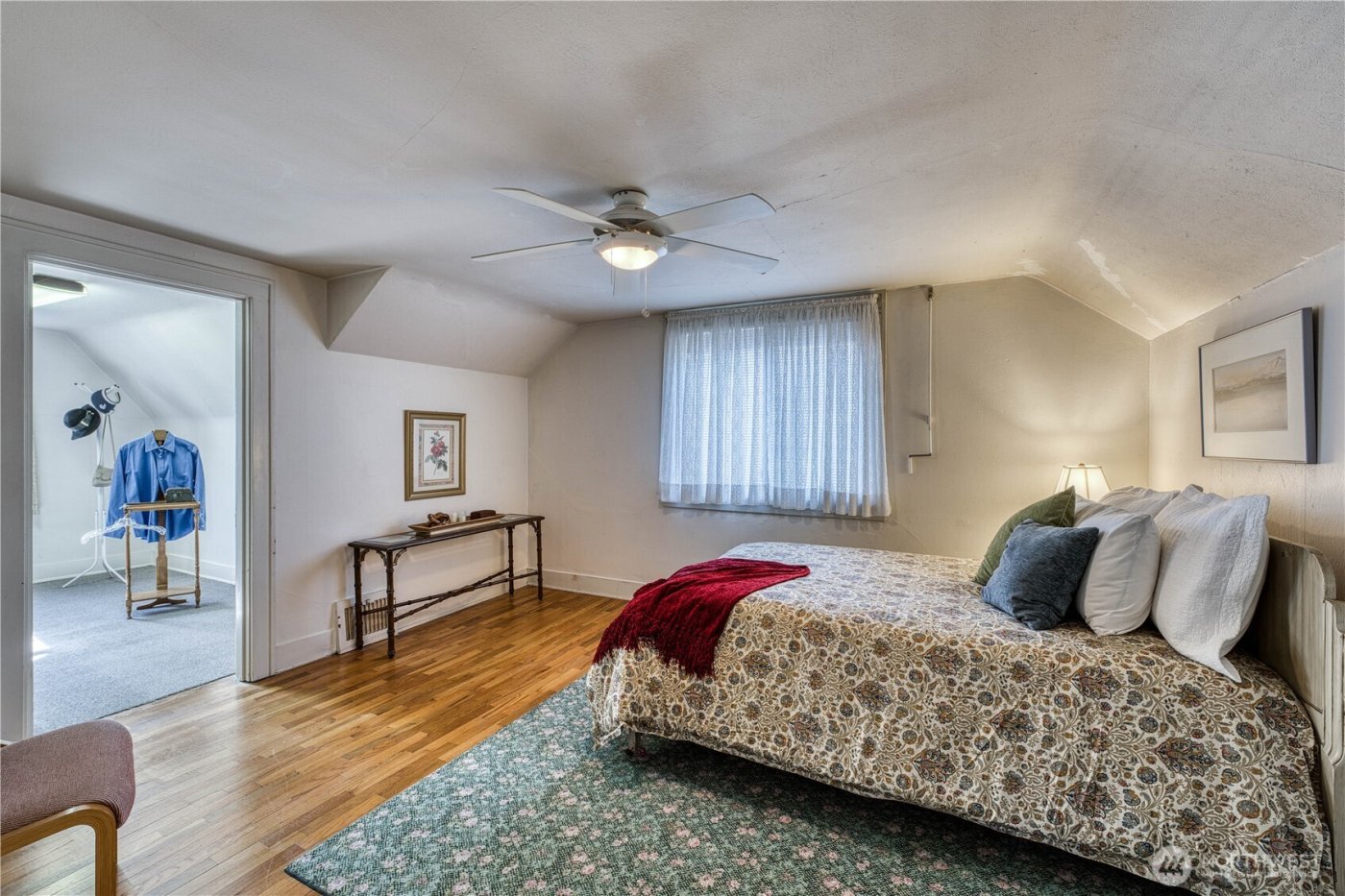 751 S 39th Street , Tacoma, WA 98418