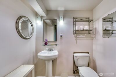 751 S 39th Street , Tacoma, WA 98418 - Photo 18