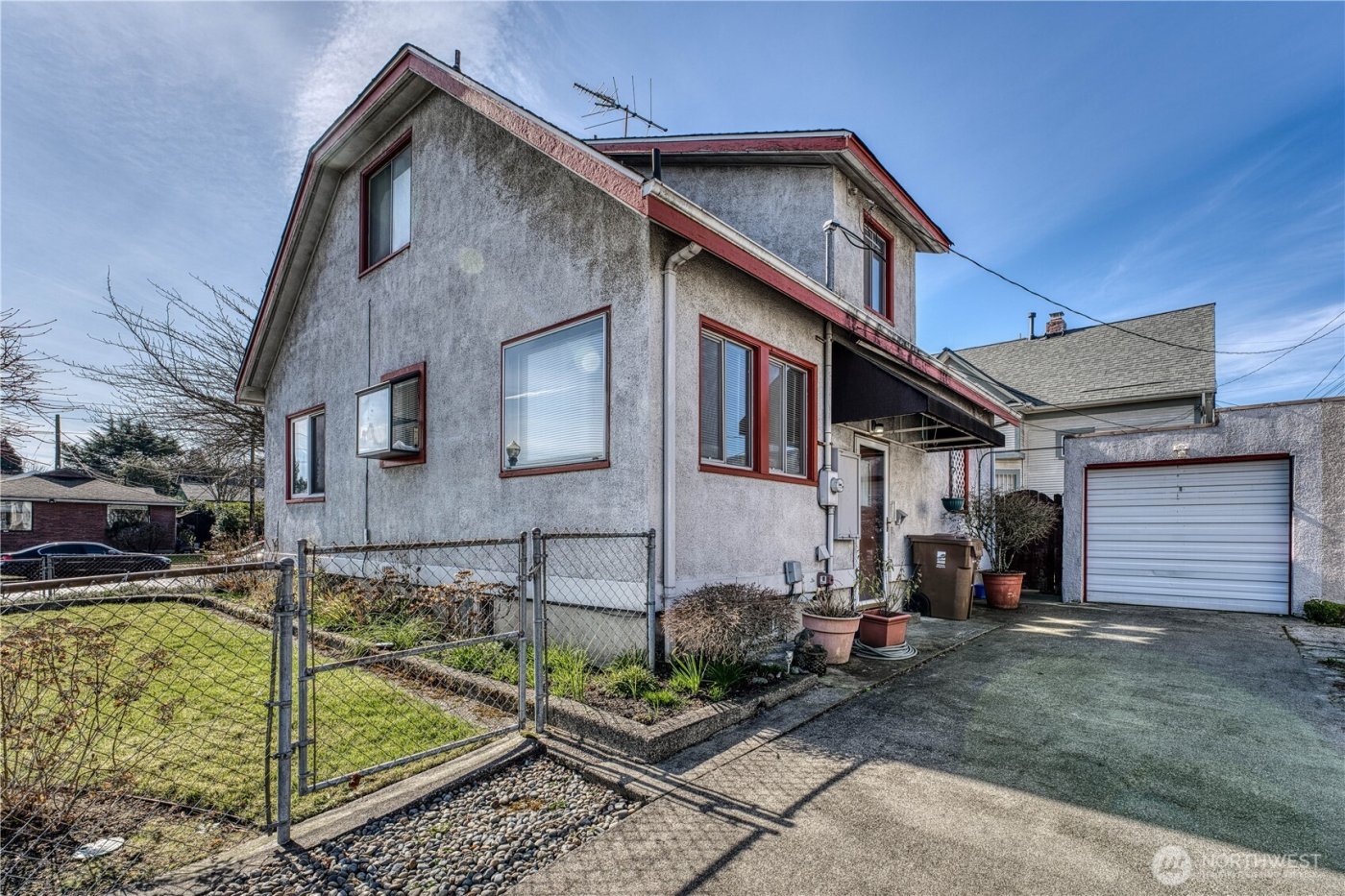 751 S 39th Street , Tacoma, WA 98418