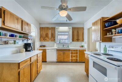 751 S 39th Street , Tacoma, WA 98418 - Photo 6