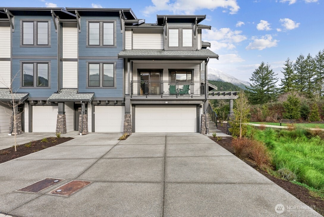 2010 SE 12th Street #1206, North Bend, WA 98045