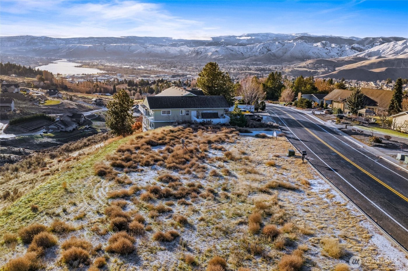 3979 Burch Mountain Road , Wenatchee, WA 98801