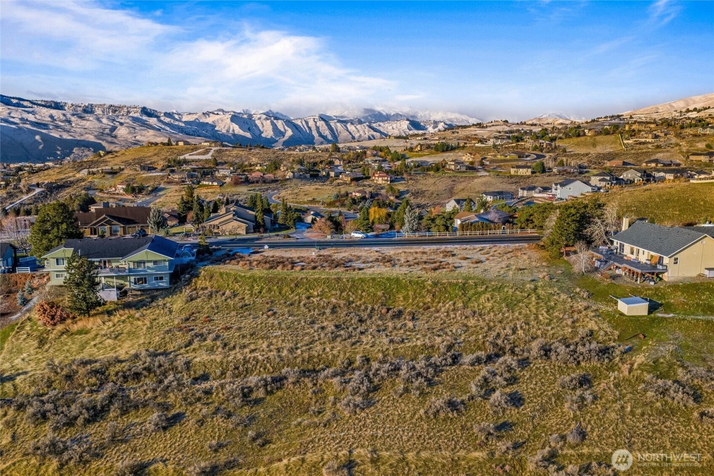 3979 Burch Mountain Road , Wenatchee, WA 98801