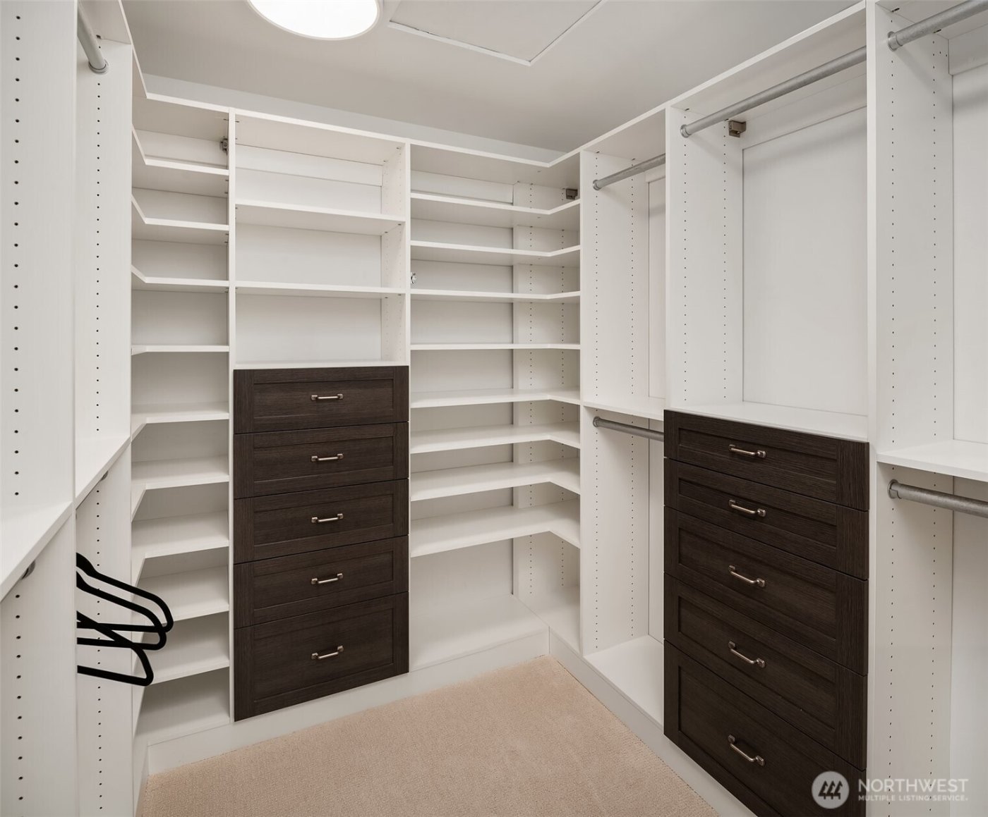 10414 SE 13th Street , Bellevue, WA 98004