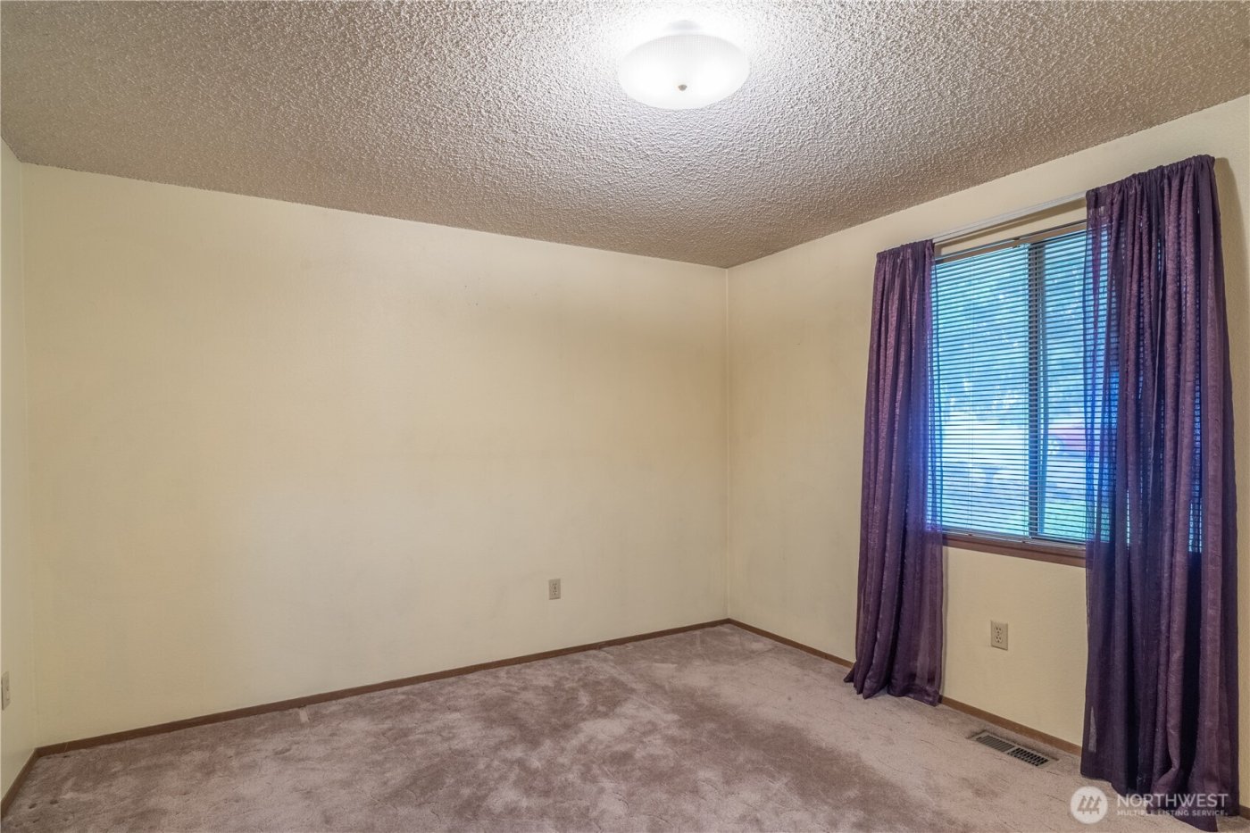 914 Roosevelt Boulevard , Ephrata, WA 98823