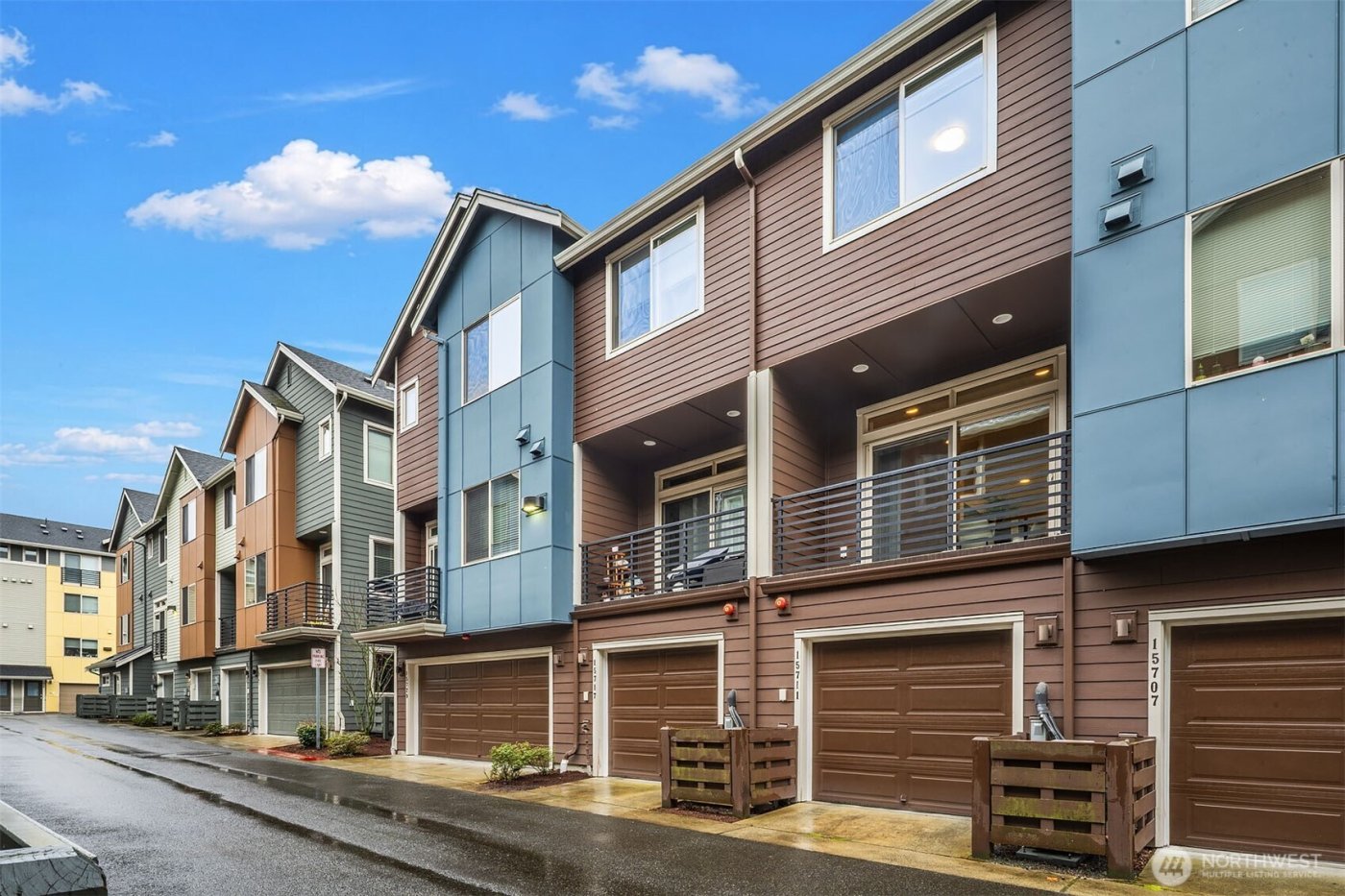 15711 NE 14th Alley , Bellevue, WA 98008