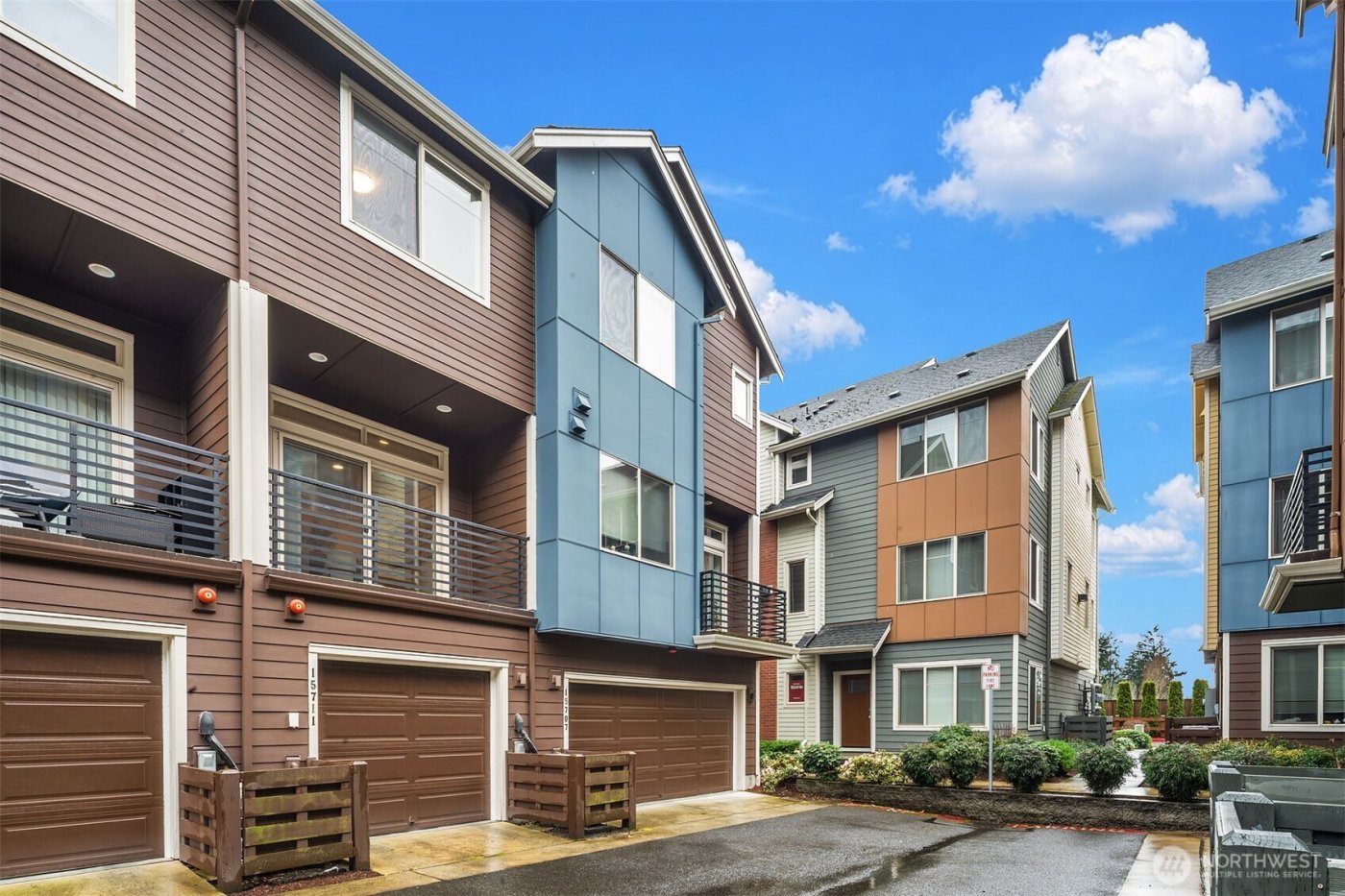 15711 NE 14th Alley , Bellevue, WA 98008