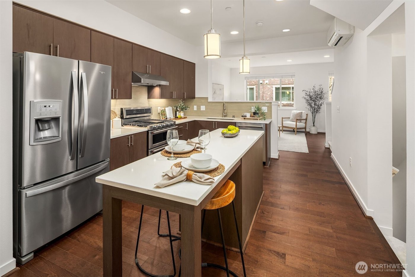 15711 NE 14th Alley , Bellevue, WA 98008