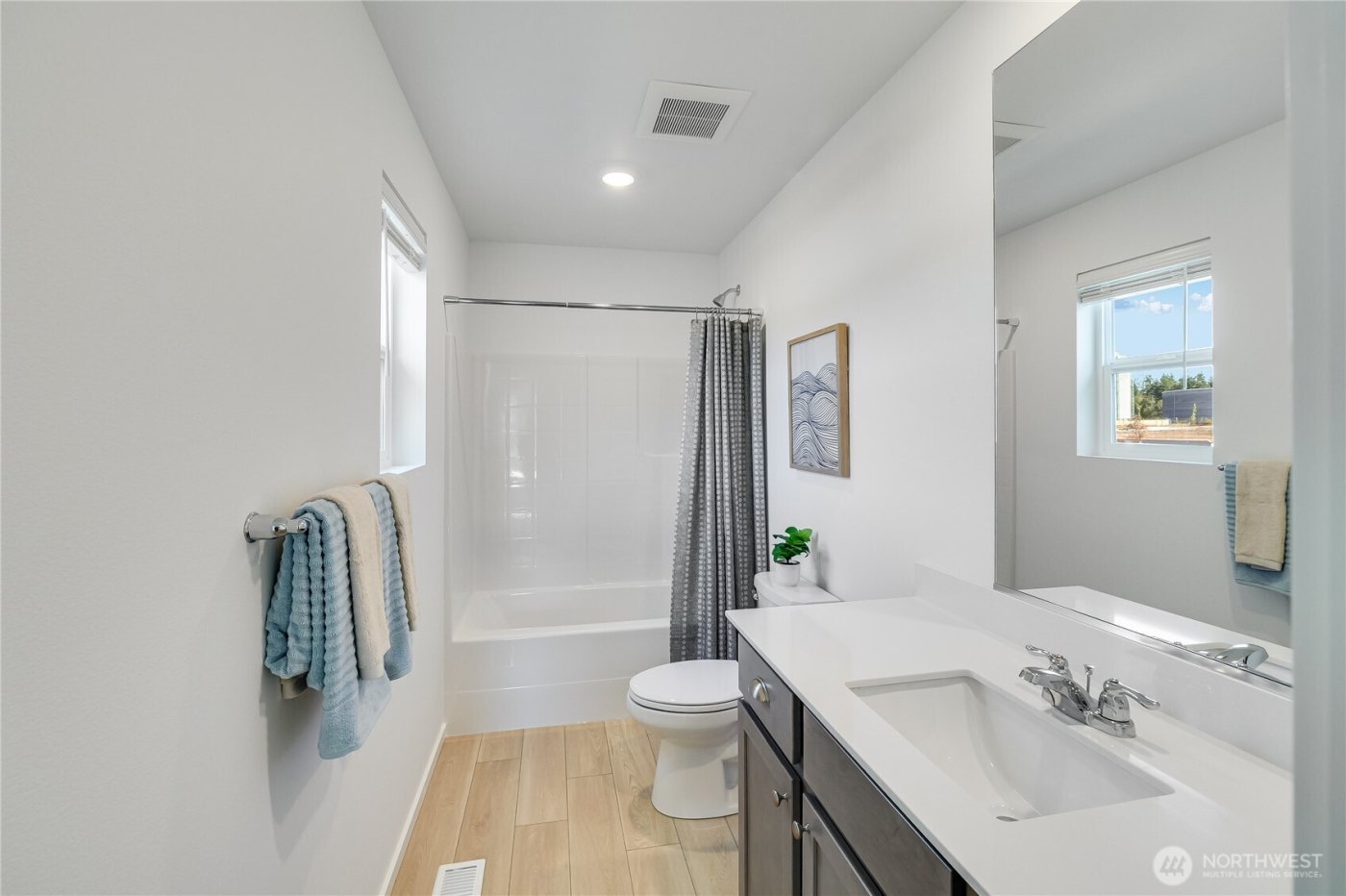 1642 Dorjun Drive , Port Townsend, WA 98368