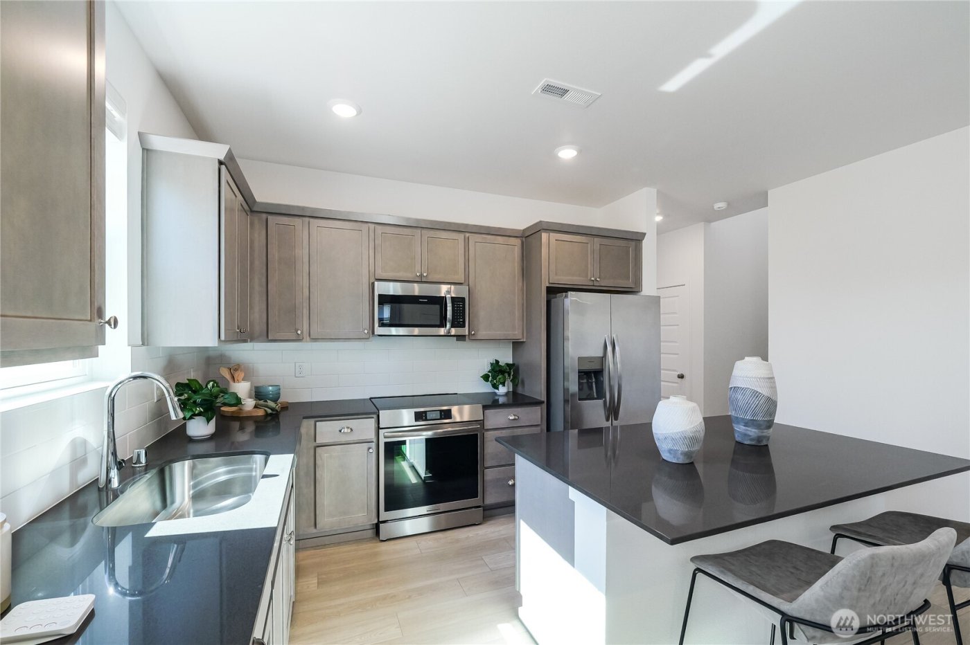 1642 Dorjun Drive , Port Townsend, WA 98368