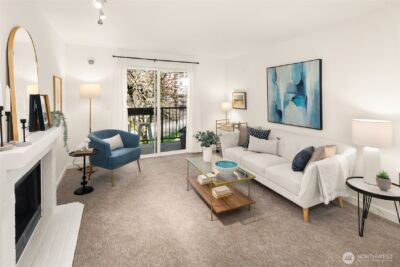 14210 NE 181st Place #M202, Woodinville, WA 98072