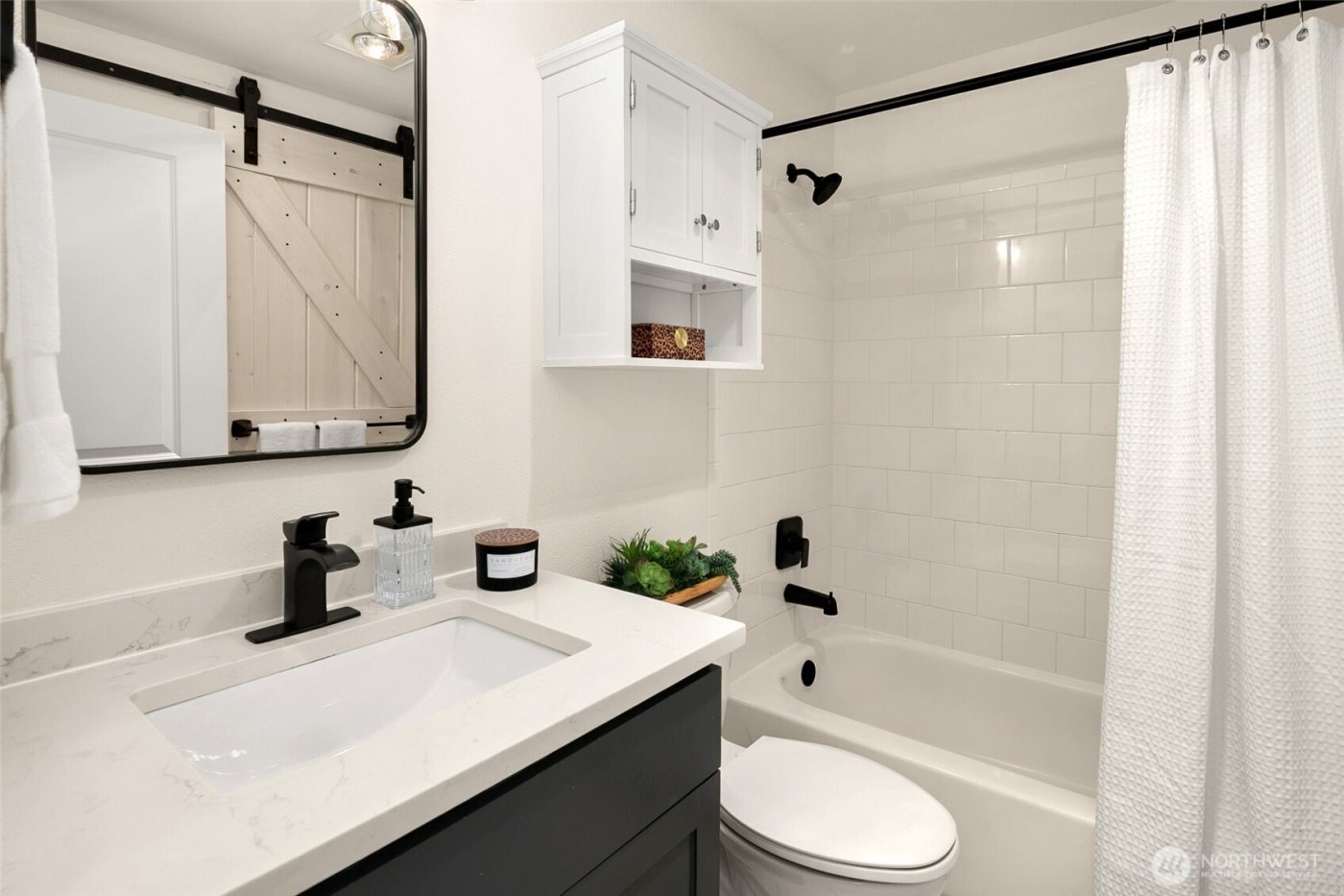 14210 NE 181st Place #M202, Woodinville, WA 98072