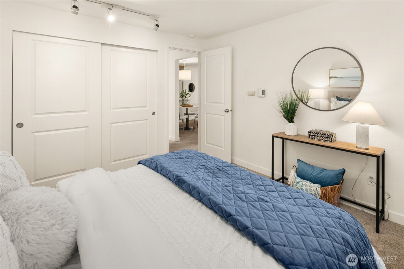 14210 NE 181st Place #M202, Woodinville, WA 98072