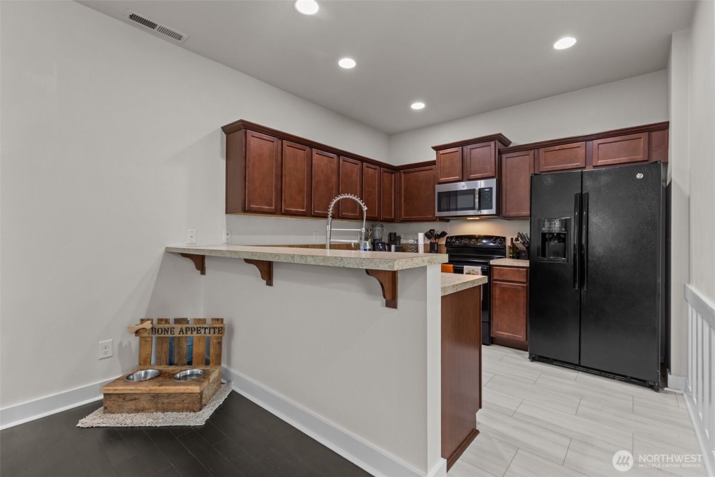 4652 E Q Street , Tacoma, WA 98404