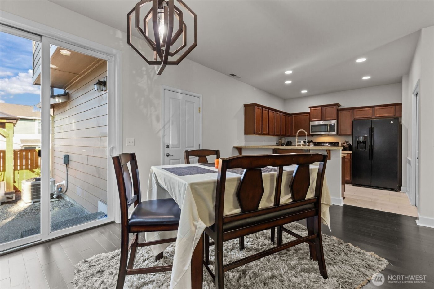 4652 E Q Street , Tacoma, WA 98404