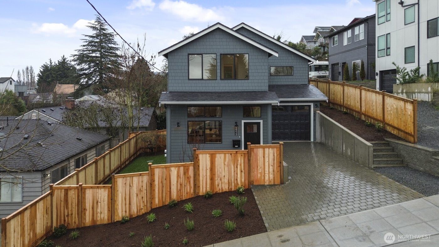 2213 W Bertona Street , Seattle, WA 98199