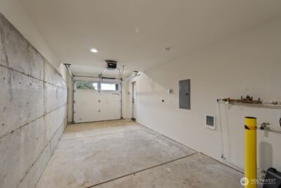 2213 W Bertona Street , Seattle, WA 98199 - Photo 15