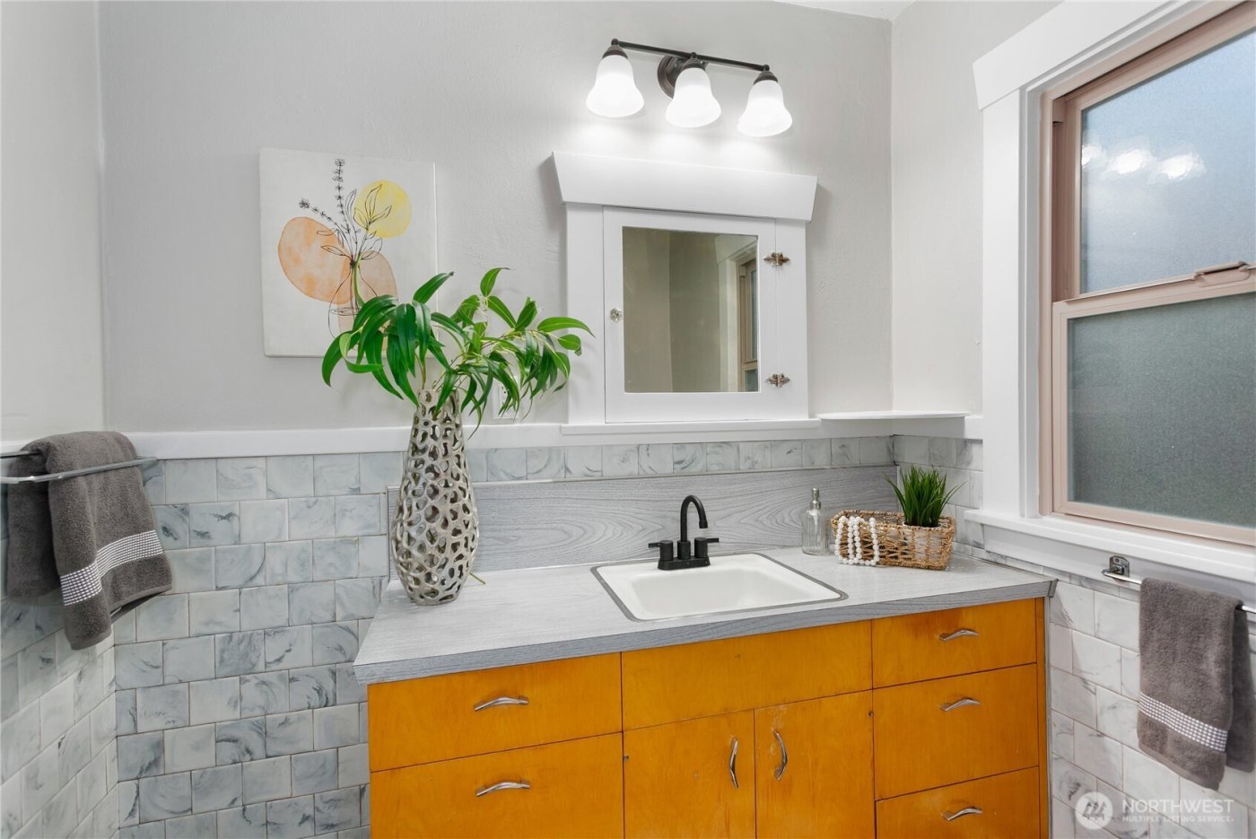 4822 S L Street , Tacoma, WA 98408