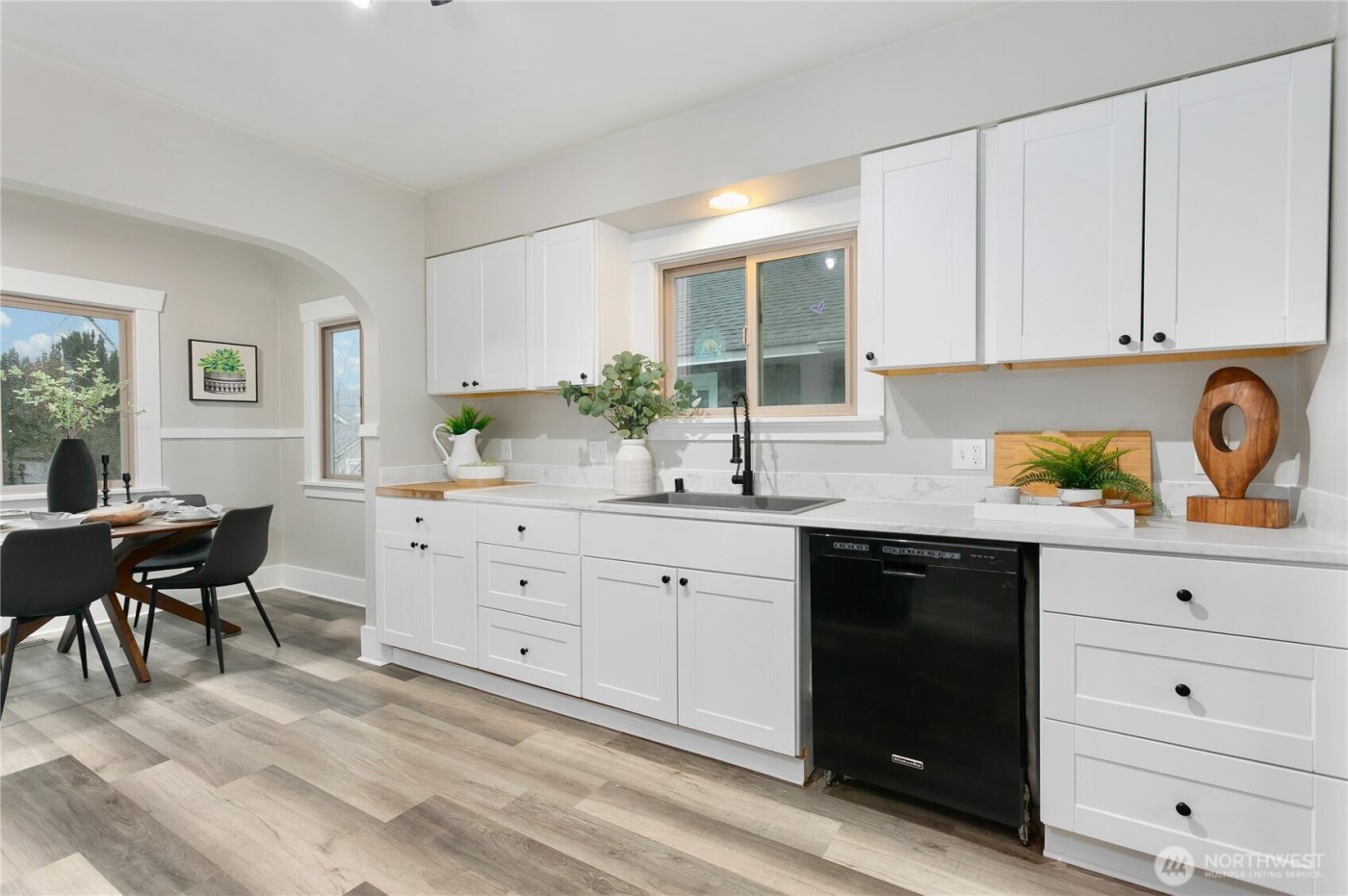 4822 S L Street , Tacoma, WA 98408