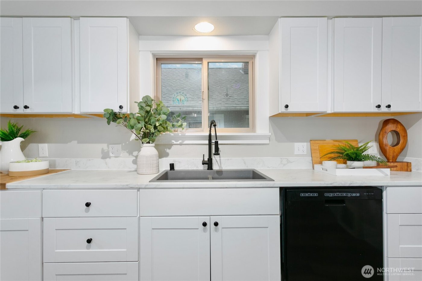 4822 S L Street , Tacoma, WA 98408