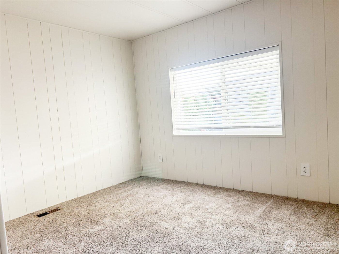 11436 SE 208th Street #106, Kent, WA 98031