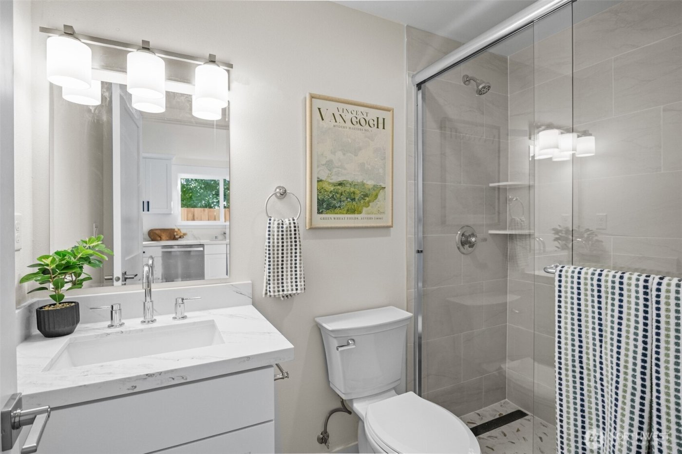 9545 Wallingford Avenue N, Seattle, WA 98103