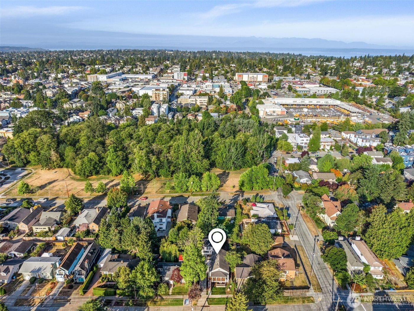 9545 Wallingford Avenue N, Seattle, WA 98103