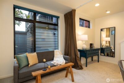 1810 11th Avenue #A, Seattle, WA 98122 - Photo 20