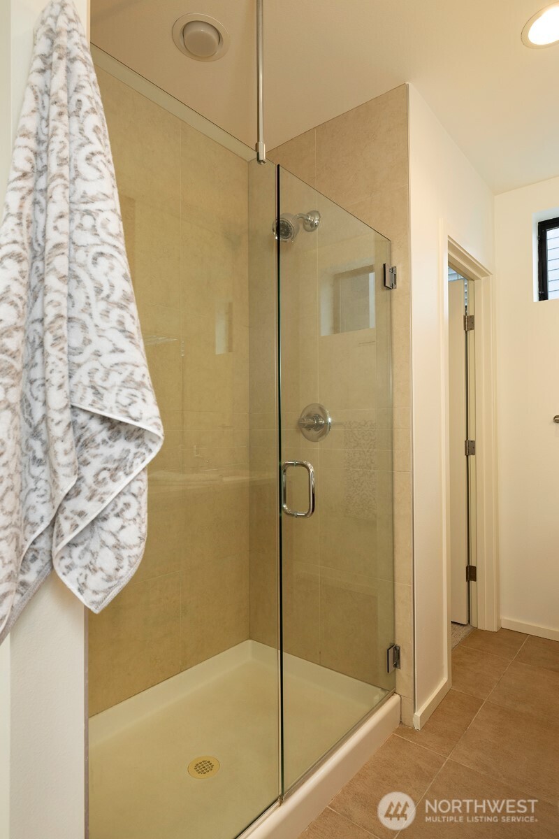 1810 11th Avenue #A, Seattle, WA 98122