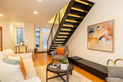 1810 11th Avenue #A, Seattle, WA 98122 - Photo 4