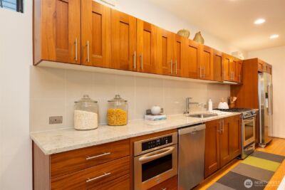 1810 11th Avenue #A, Seattle, WA 98122 - Photo 7