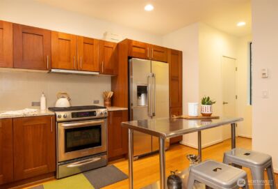 1810 11th Avenue #A, Seattle, WA 98122 - Photo 8