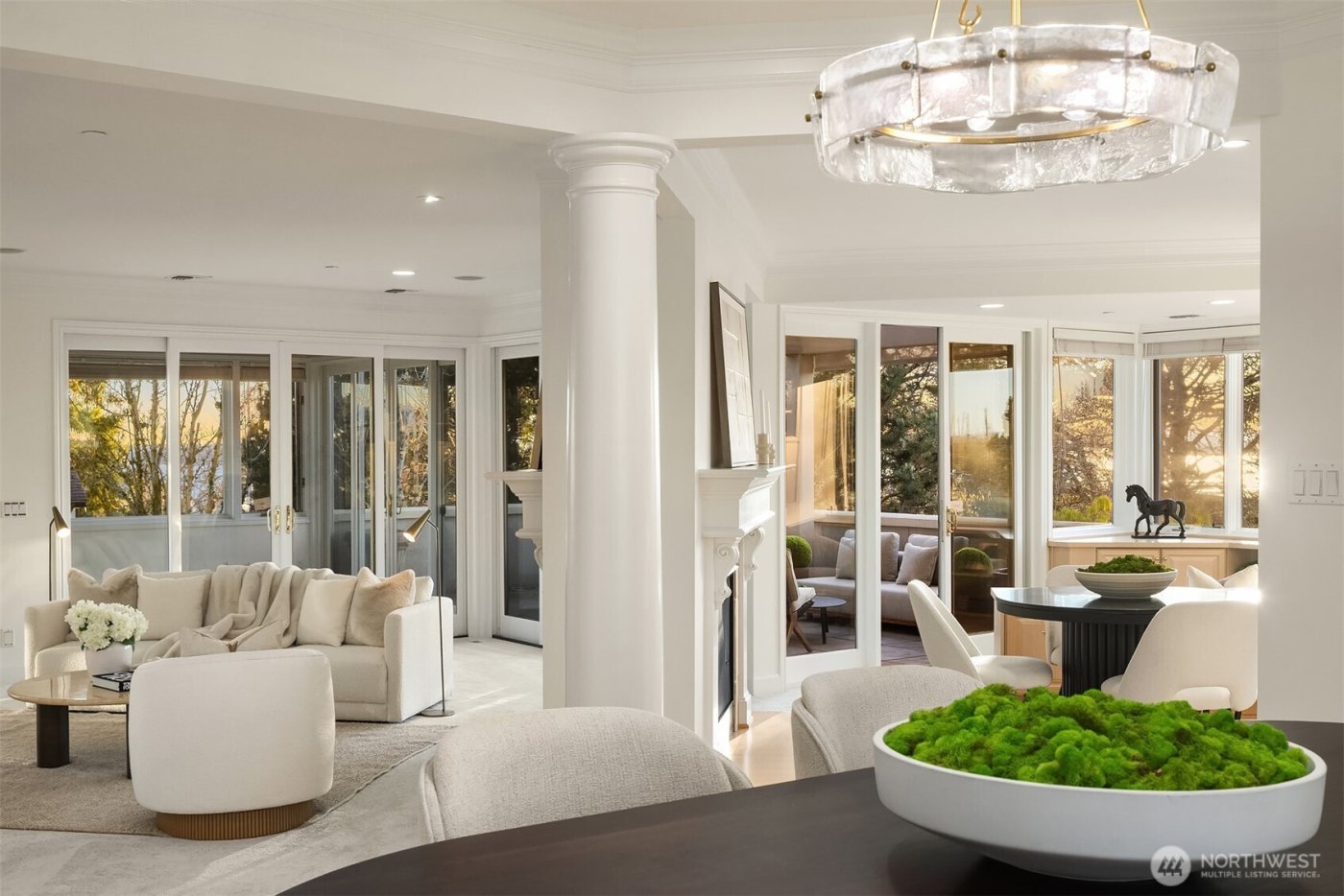 7 10th Avenue , Kirkland, WA 98033