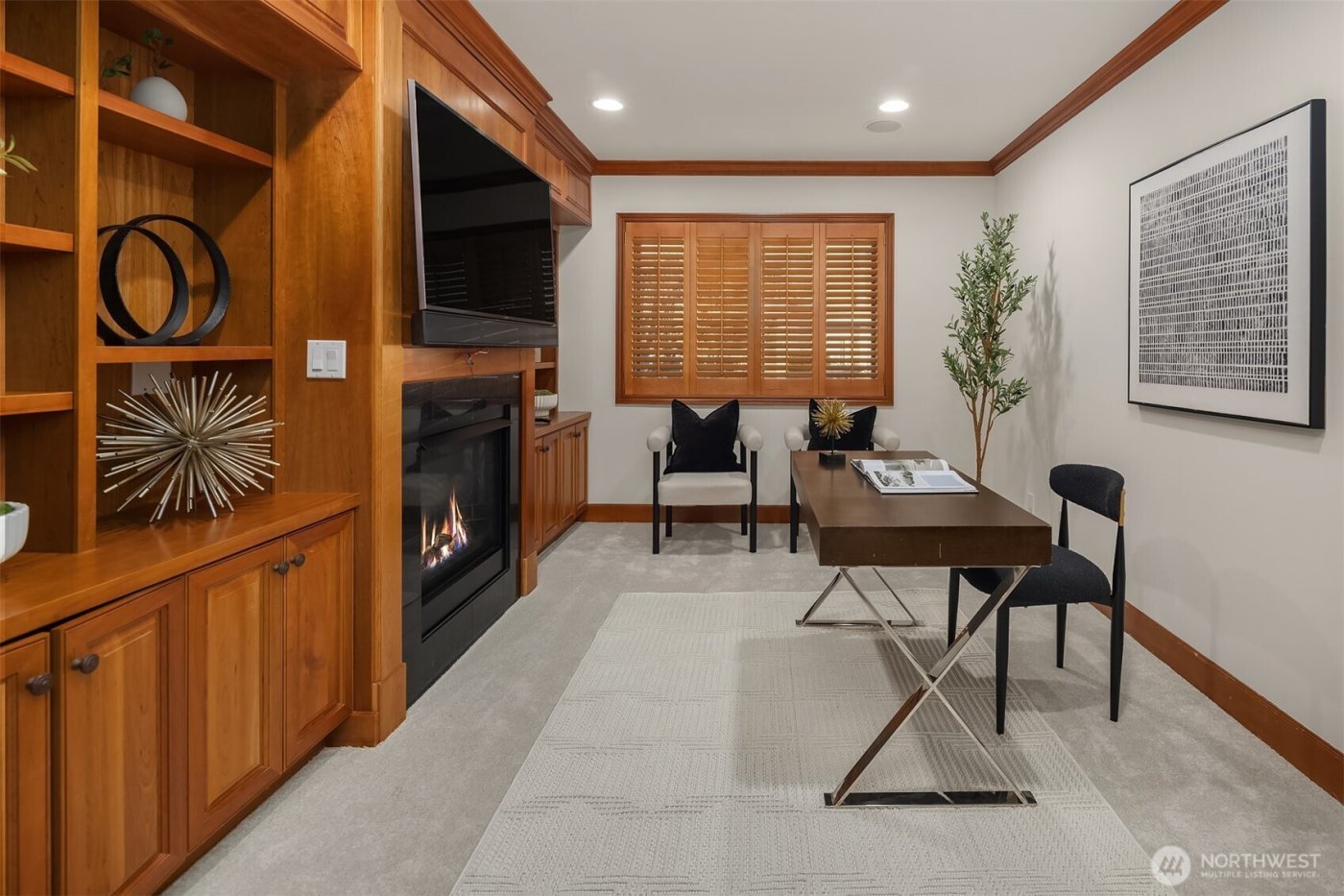 7 10th Avenue , Kirkland, WA 98033