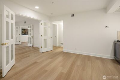 7 10th Avenue , Kirkland, WA 98033 - Photo 34