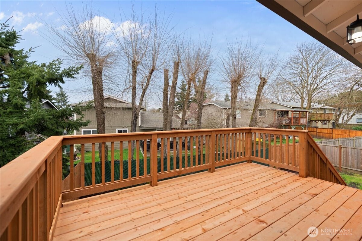 5055 33rd Court NE, Tacoma, WA 98422
