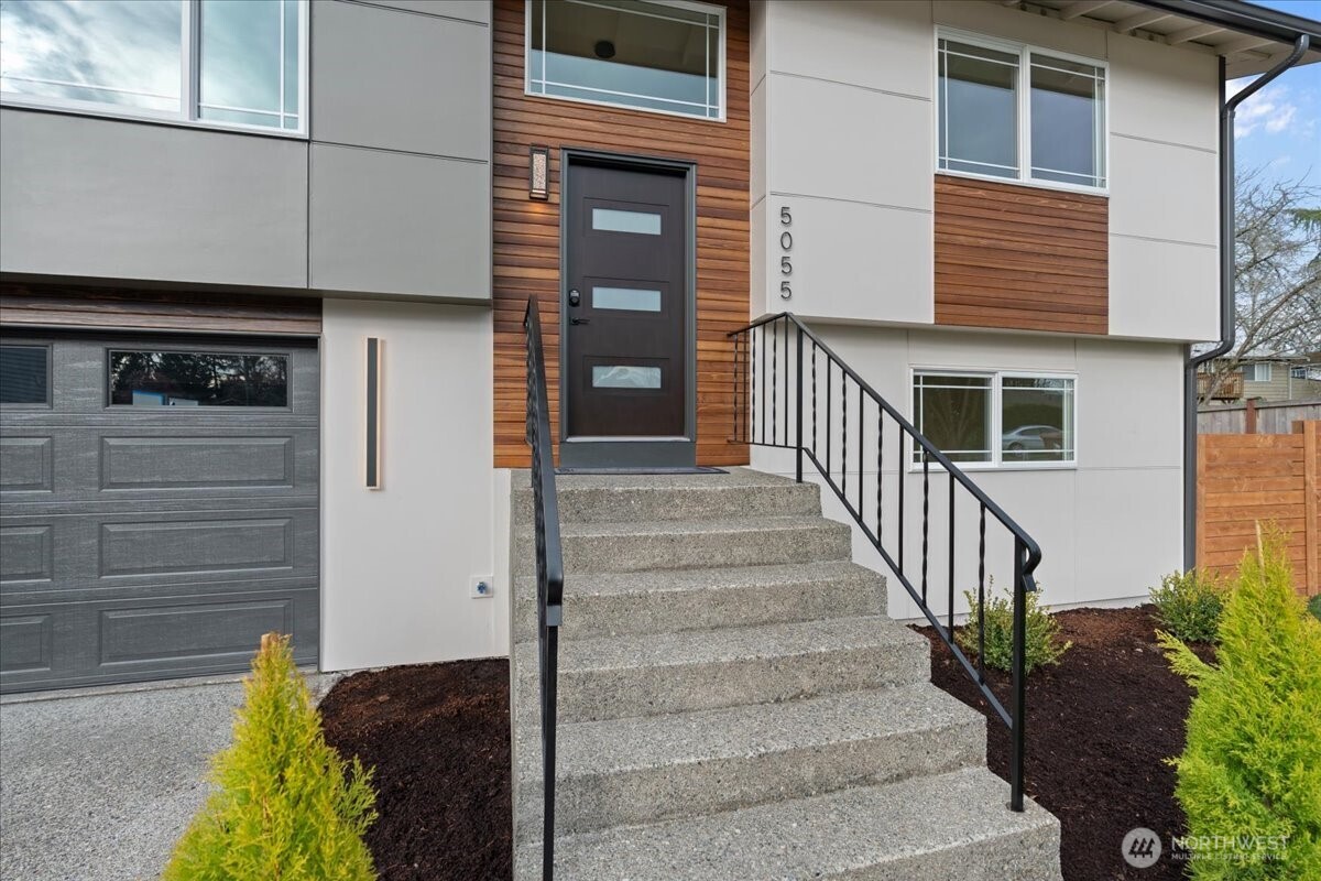 5055 33rd Court NE, Tacoma, WA 98422