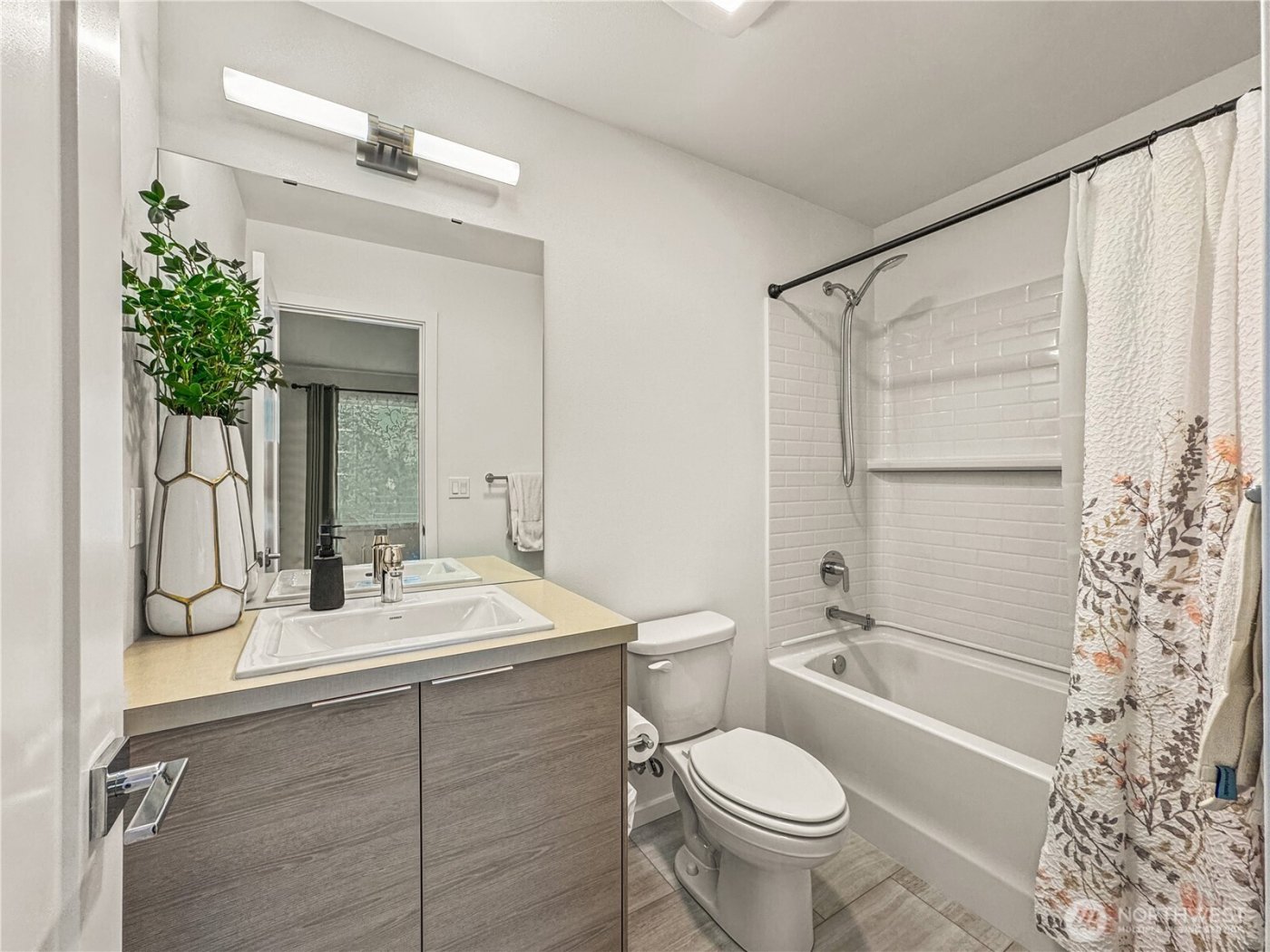 3915 198th Street SE #F4, Bothell, WA 98012